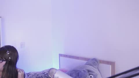 Yoko online show from March 6, 9:43 pm