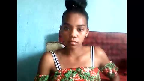 Snapshot of stecimalicia chatting on October 21, 7:56 am Malicia online show from October 21, 7:56 am
