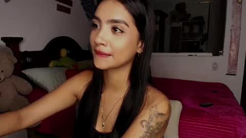Snapshot of stefanny_pllus chatting on September 15, 1:25 am Im MiaIts my first day here online show from September 15, 1:25 am