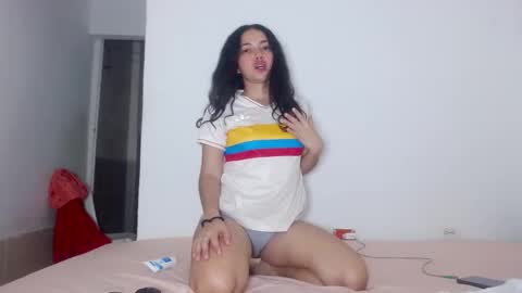 stefany online show from December 20, 8:29 am