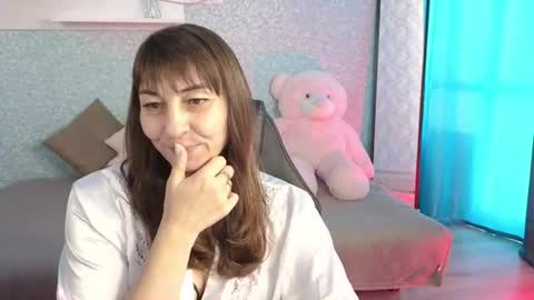 Stela online show from July 18, 11:02 am