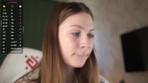 Stella online show from October 8, 9:46 am