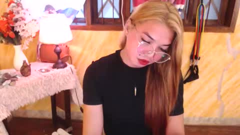 Stella sweet online show from March 27, 6:37 am