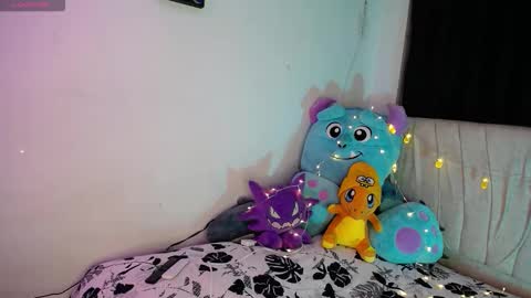 Emma online show from December 15, 1:44 am