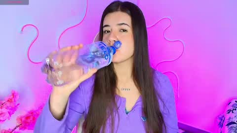 Emma online show from April 16, 2:23 am