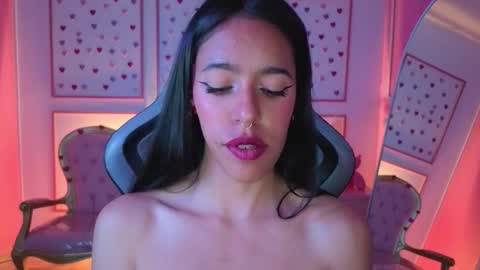 Stephania online show from September 9, 1:33 pm