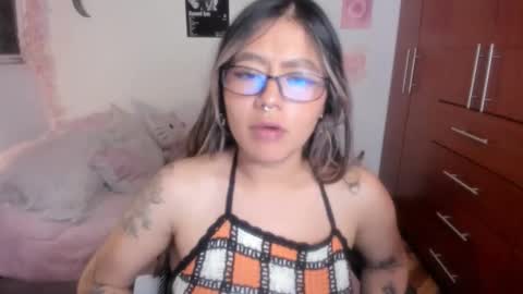 Stephanie  online show from January 19, 4:41 am