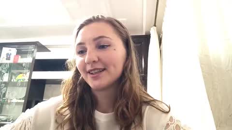 Stephanie online show from December 15, 4:56 pm