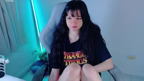 stephy online show from February 3, 1:05 am