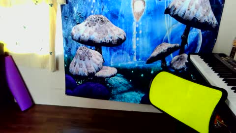 Stormythunder online show from October 8, 4:22 pm