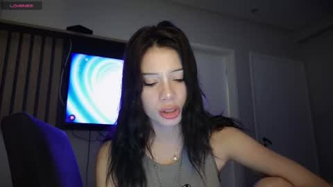 Sofa online show from June 5, 2:26 am