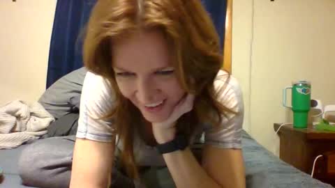 sub4you69brat online show from December 2, 5:31 am