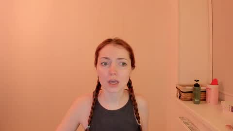 Summer Preston online show from April 15, 11:27 pm