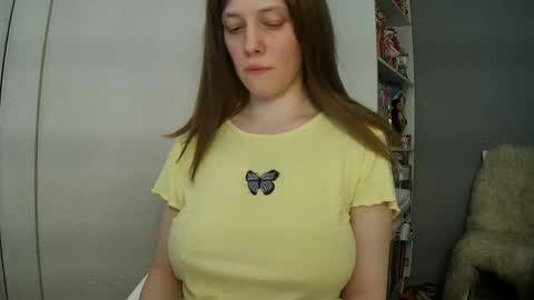 summerbluesky online show from April 5, 3:44 pm