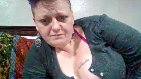 Summer Divine online show from November 17, 10:38 am