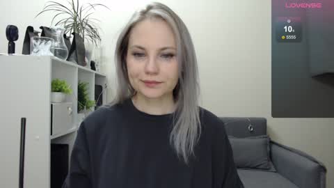 Naomi online show from December 23, 5:17 am