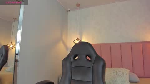  S U N N Y online show from March 27, 1:01 pm