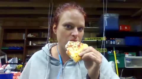 Sunnie online show from December 6, 4:47 am