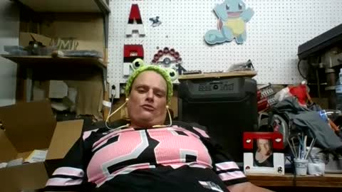 Sunnie online show from September 17, 9:46 pm