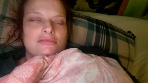 Sunnie online show from December 7, 9:39 am