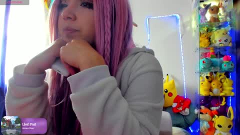 Snapshot of sunofureku_melody chatting on January 16, 8:25 pm RAVENCLAU GIRL online show from January 16, 8:25 pm