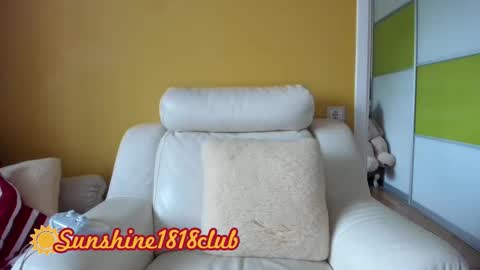 Angela  Sunshine1818club online show from October 4, 7:25 am