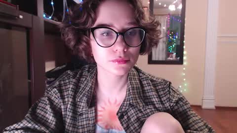 Hella online show from January 9, 3:27 pm