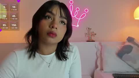 sunshinne__03 online show from October 12, 1:02 pm