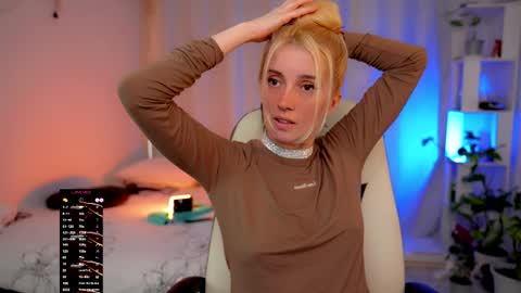 ANNApvt open full info in bio online show from April 12, 5:49 pm