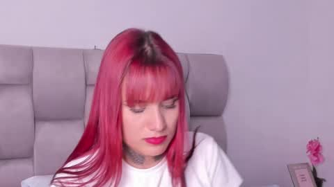 Susan online show from February 10, 8:00 pm