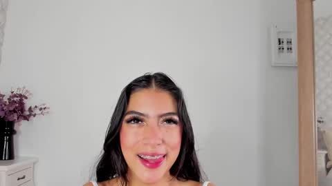 Snapshot of susana__sanchez chatting on February 21, 11:01 am  SUSANA  online show from February 21, 11:01 am