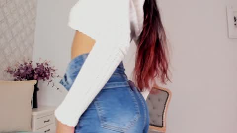 Snapshot of susana__sanchez chatting on January 20, 11:24 am  SUSANA  online show from January 20, 11:24 am