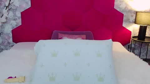 Susane Nori online show from January 19, 5:15 am