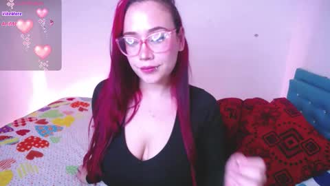 Snapshot of susanzoro99 chatting on October 21, 8:40 am Susan online show from October 21, 8:40 am