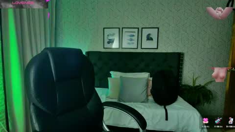   online show from January 14, 12:14 pm