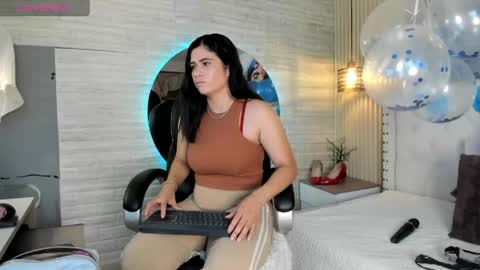   online show from June 3, 12:28 pm