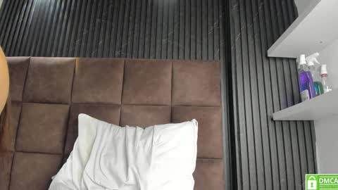 sussy_vixen online show from November 5, 1:33 am