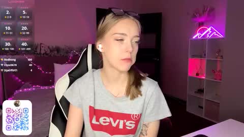 Jessica online show from February 1, 9:35 pm