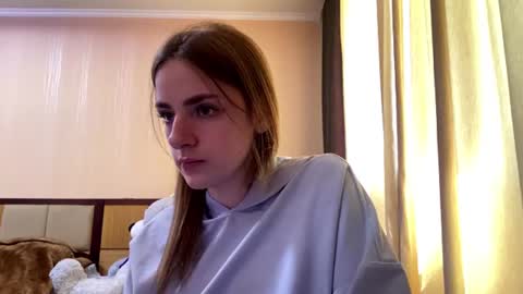 Emila online show from June 16, 11:55 am