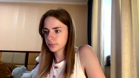 Emila online show from June 27, 12:33 pm