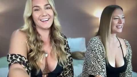 Swedish Candii online show from June 12, 8:28 pm