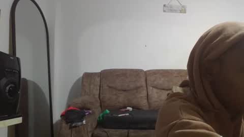 sweerie20 online show from December 14, 7:47 am