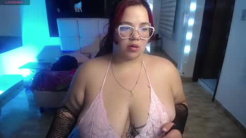 sweet__cat__ online show from April 16, 8:08 pm