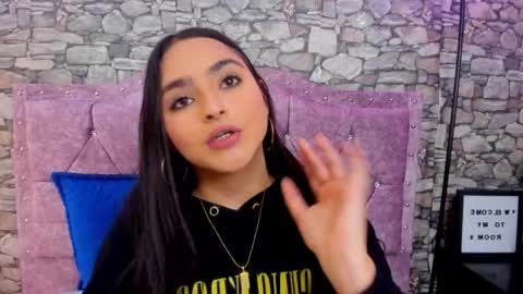 sweet__cherry1 online show from April 18, 7:07 pm