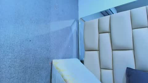 Amye  online show from September 8, 7:46 pm