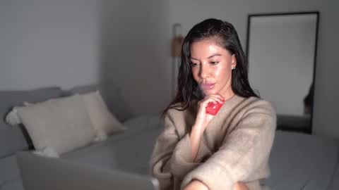 Dorothea online show from September 26, 9:45 pm