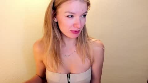 Ann - your sweet girl online show from December 4, 9:46 pm