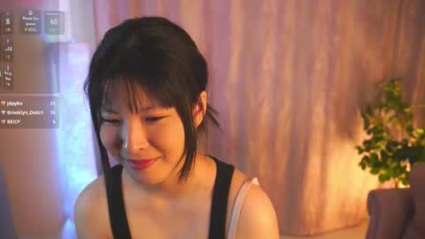 Melissa and Kate Kate online show from January 13, 4:51 am