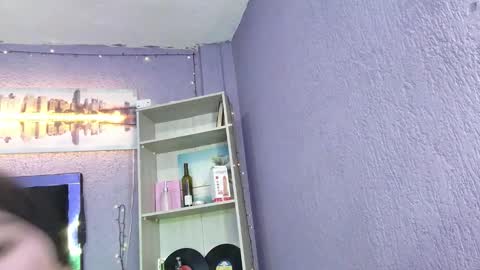 Candy online show from November 7, 4:45 pm