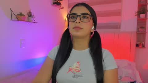 Snapshot of sweet_deepthroat chatting on September 18, 6:12 am sweet_deepthroat online show from September 18, 6:12 am